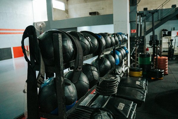 Resilient training tactics for athletes: navigating workouts through stressful periods